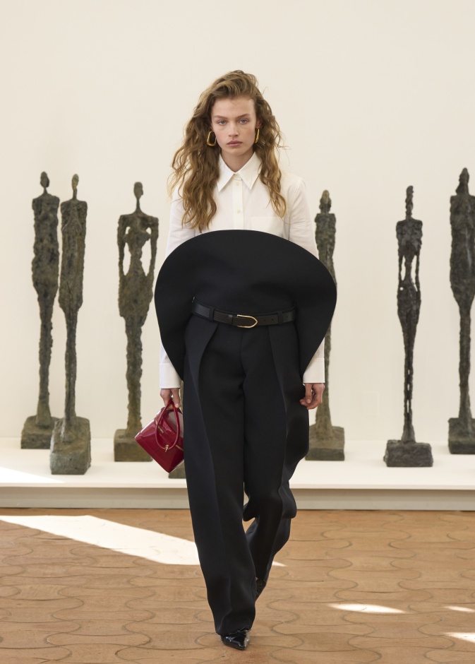 السراويل الواسعة من Jacquemus 