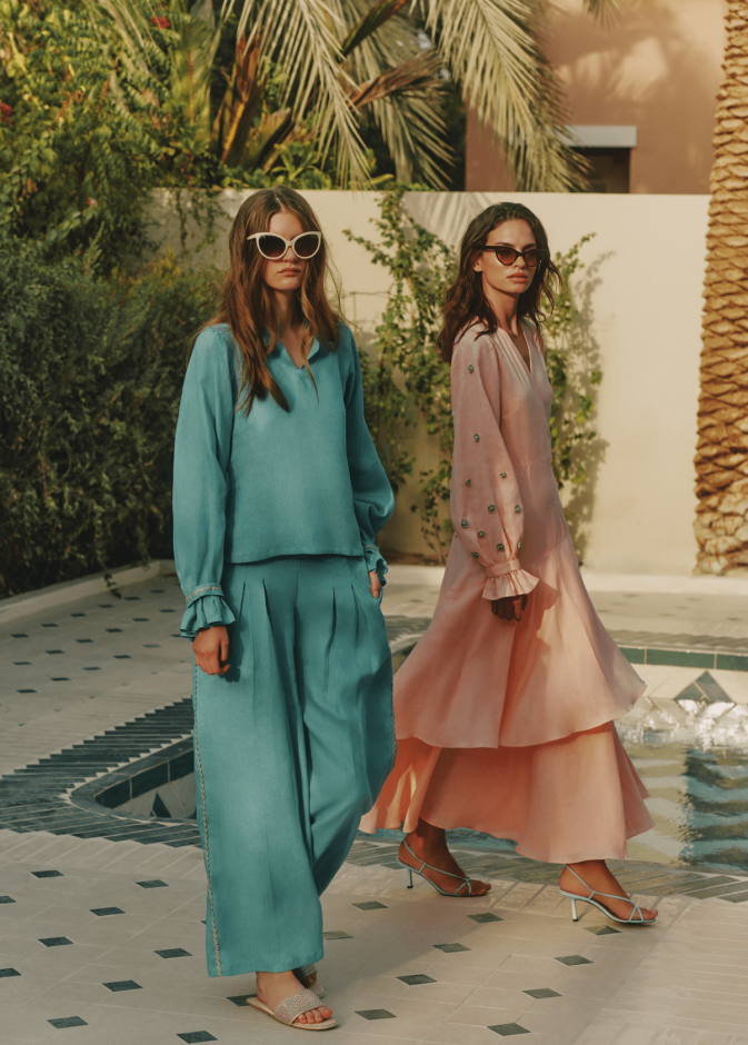 المصممة الإماراتية نور البحراني لـ"هي": استلهمت مجموعة الريزورت 2024 من عالم البحار الساحر 