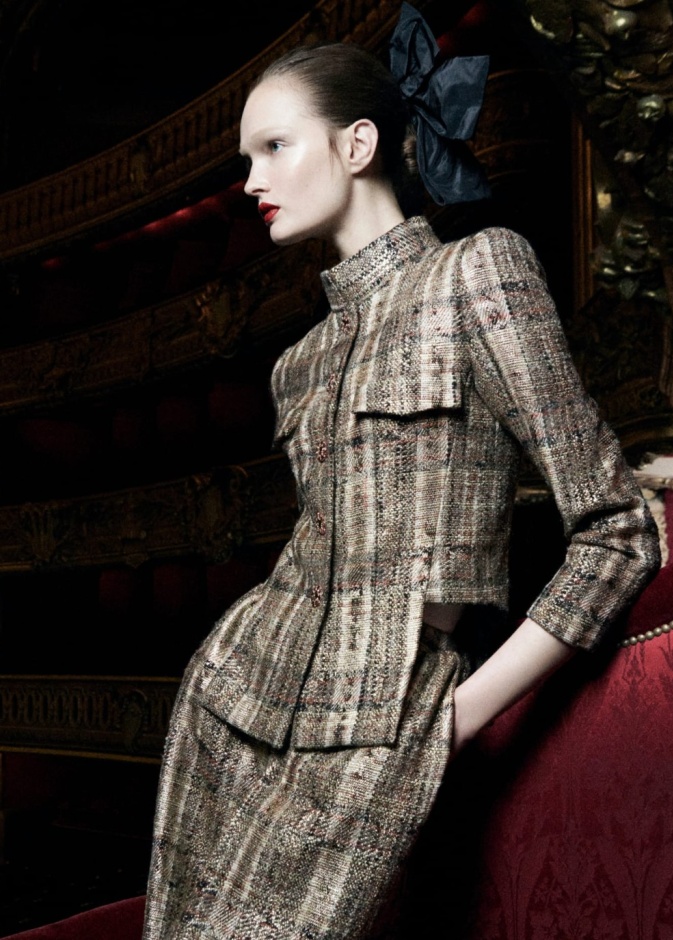 لمحة عن أول مجموعة لشانيل للأزياء الراقية لخريف وشتاء 2024-2025 بعد رحيل فيرجيني فيارد