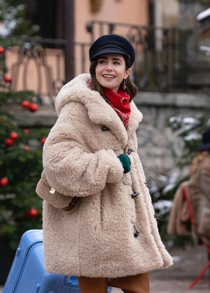 مسلسل "Emily in Paris"