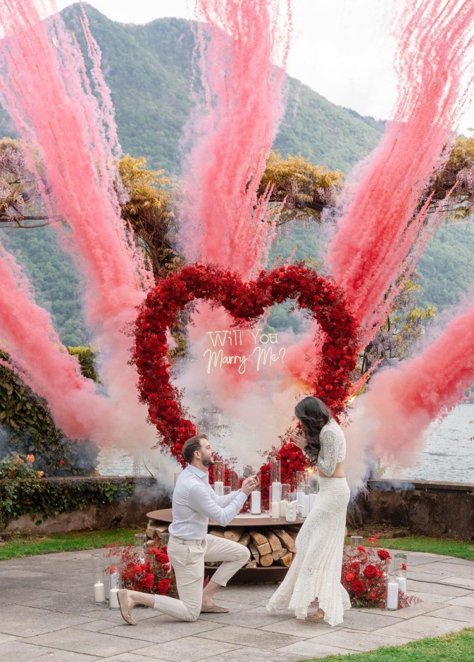 عروض زواج رومانسية تلقتها النجمات في الأسابيع الأخيرة بينهن ساندي تابت وسلمى أبو ضيف