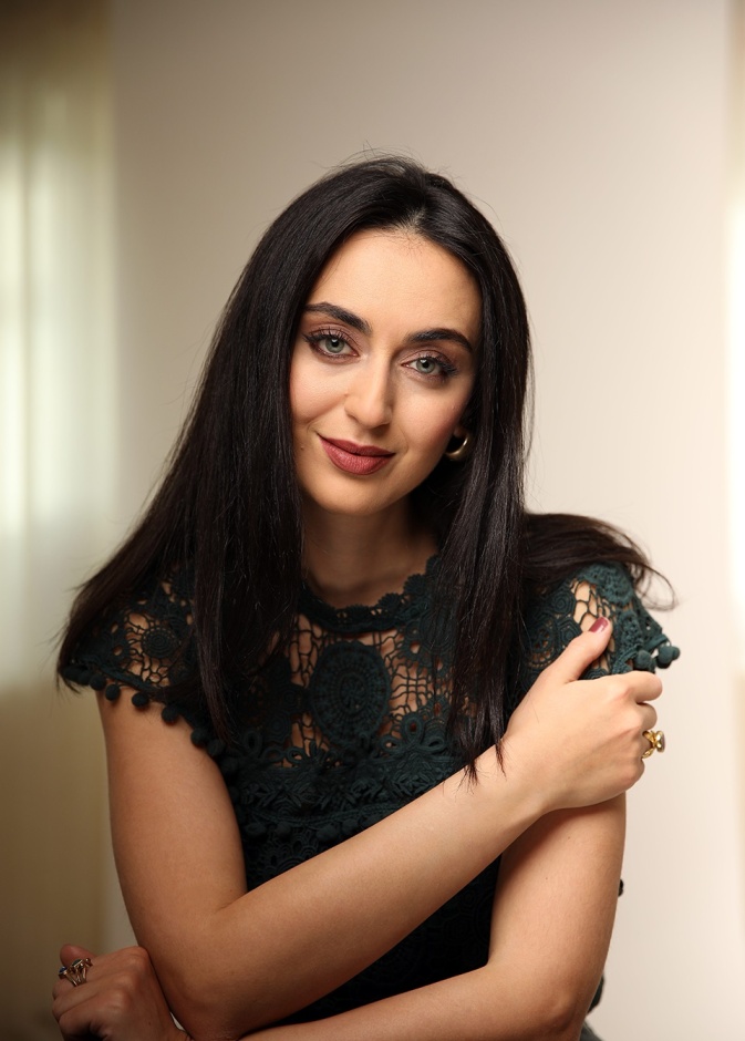 الفنانة فايا يونان 