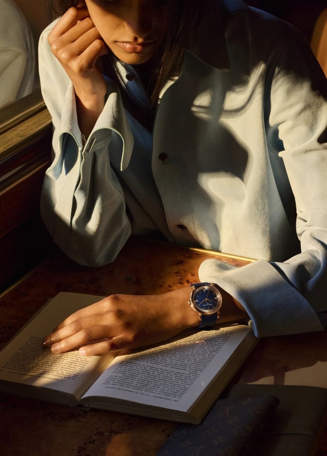 تقدم ساعة Escale الجديدة رحلة لاكتشاف الذات