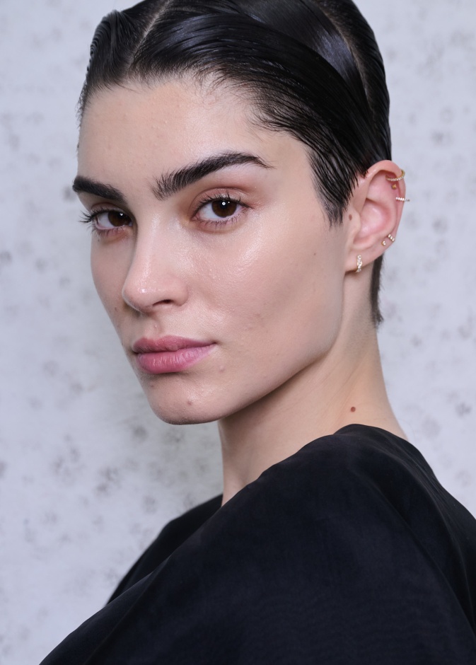 أنواع عمليات تجميل العيون وأهم مميزاتها