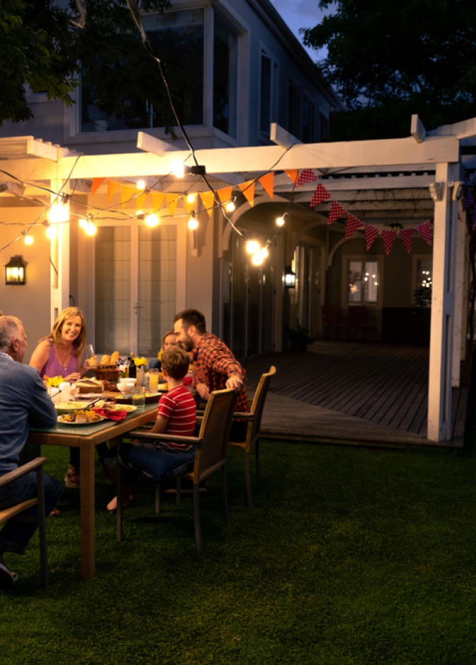 نوادي الطعام في دبي.. ملتقى ذوّاقة الطعام والتبادل الثقافي