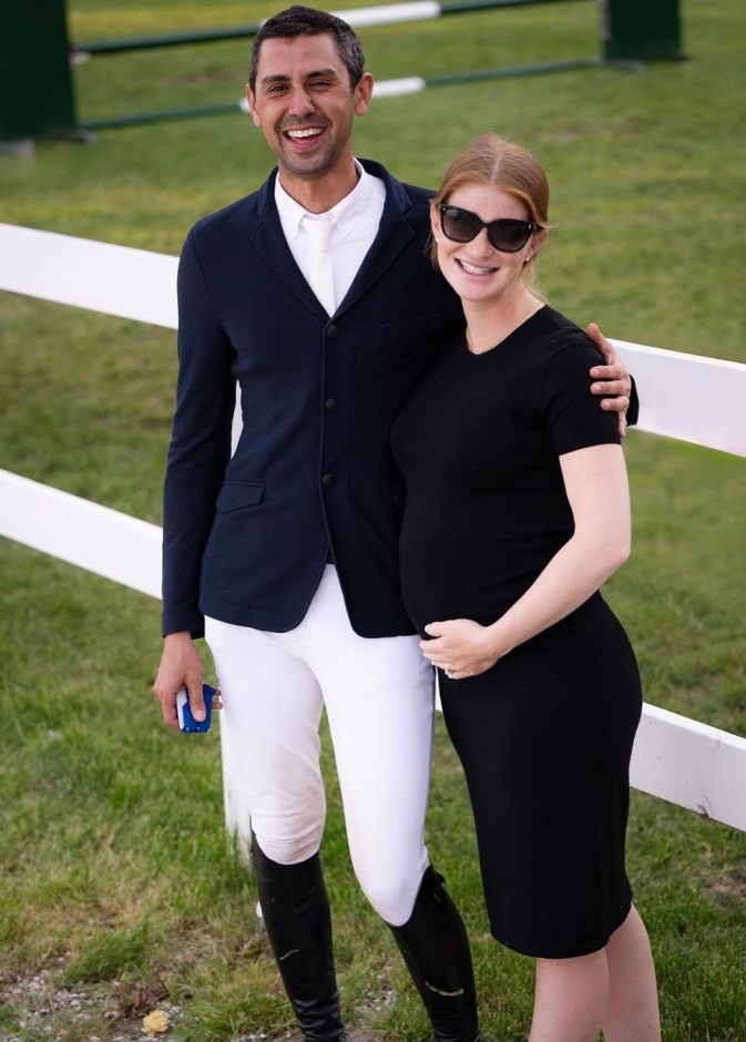 جينيفر غيتس ونايل نصار 