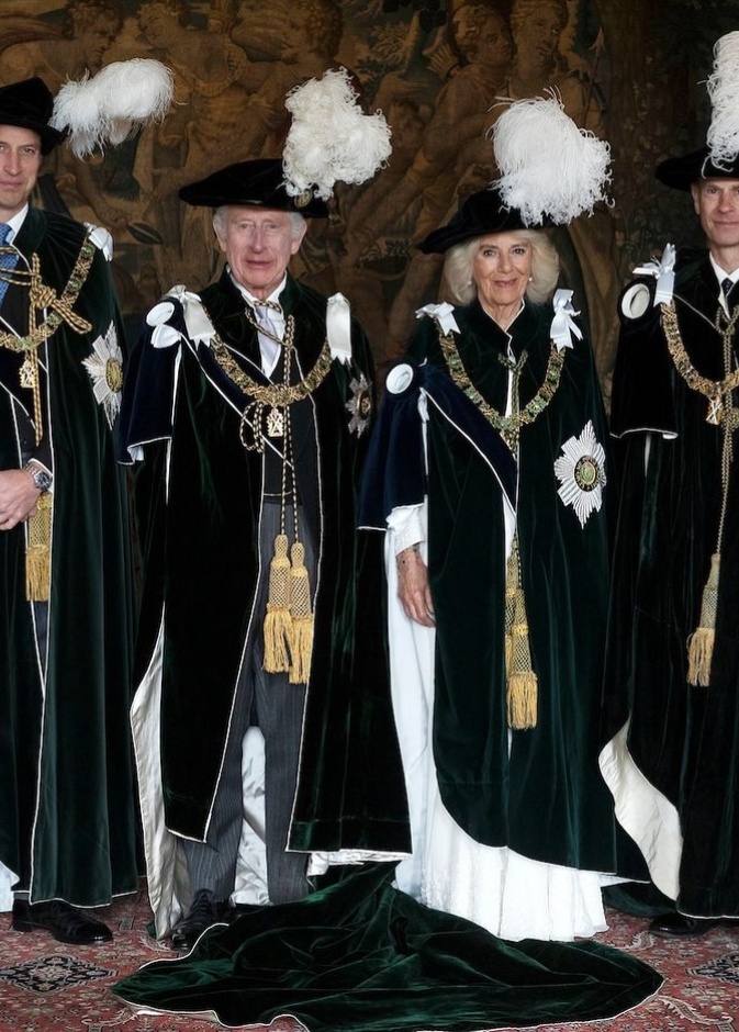 ظهور مبهر للعائلة المالكة في يوم وسام الشوك