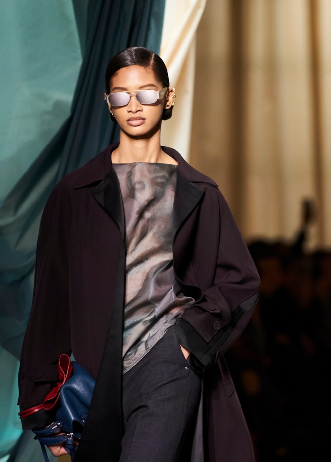 جدول أسبوع الموضة في ميلانو يخلط الأوراق هذا الموسم