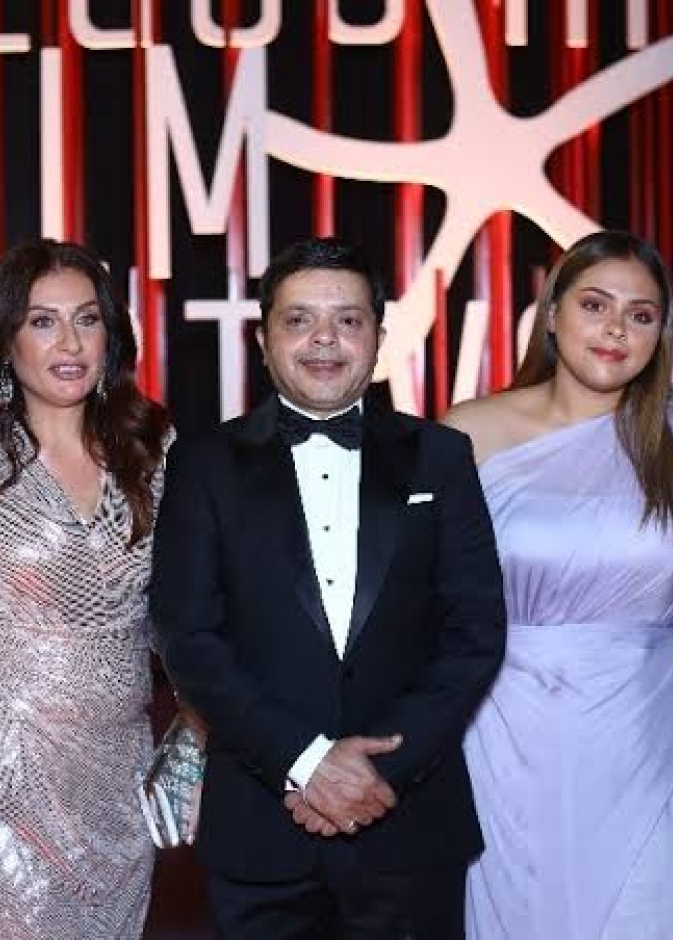 أسرة محمد هنيدي