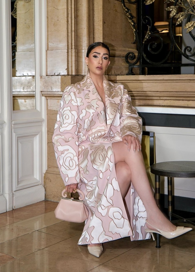 غادة عبد الرازق في فعاليات أسبوع الموضة بباريس 