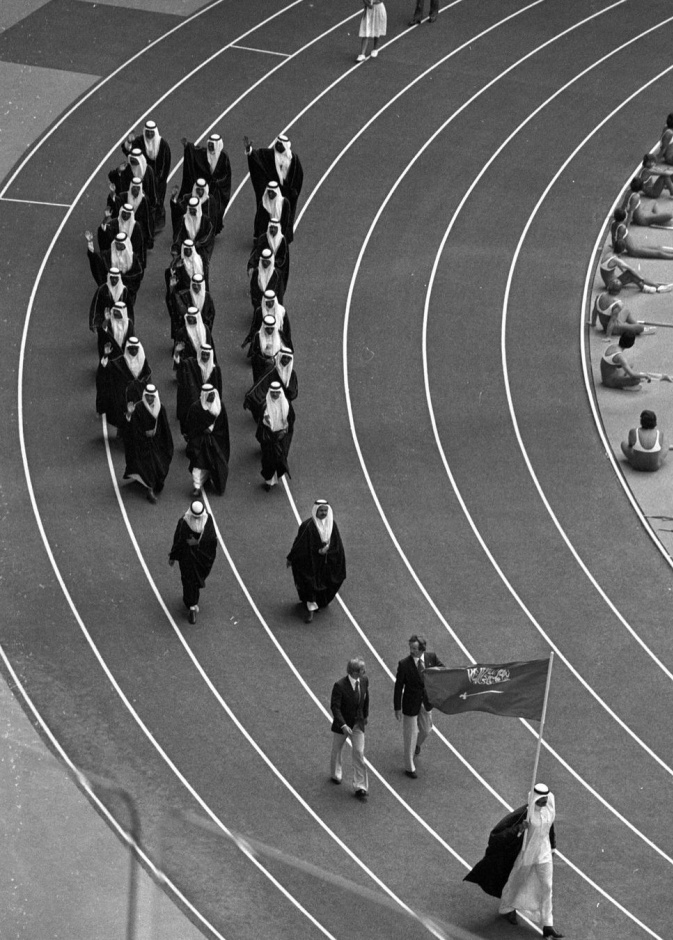 تاريخ أزياء الوفد السعودي في الألعاب الأولمبية الصيفية: أصالة واعتزاز عبر الأجيال