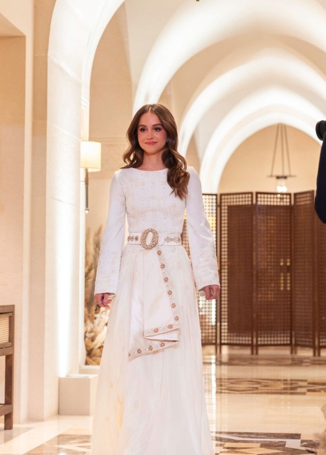 خطوبة الاميرة ايمان في يوليو
