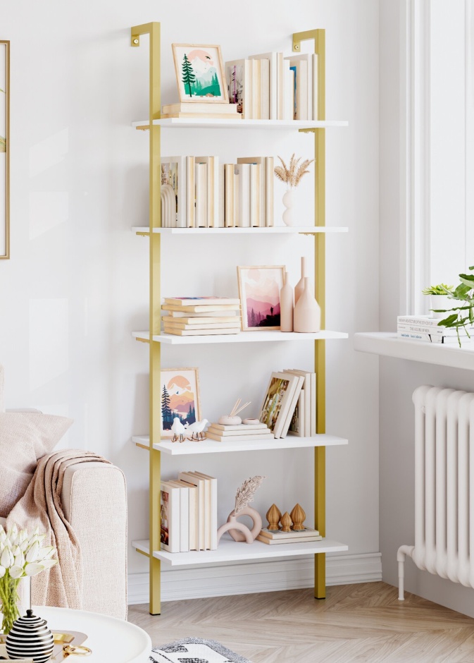 أرفف السلم، من أجمل عناصر الديكور التي يمكن تزيين غرفة المعيشة بها