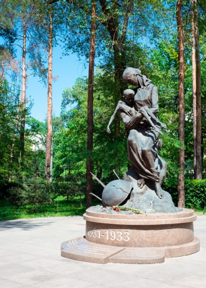 جولة سياحية رائعة لعشاق الثقافة في متاحف ألماتي في كازاخستان