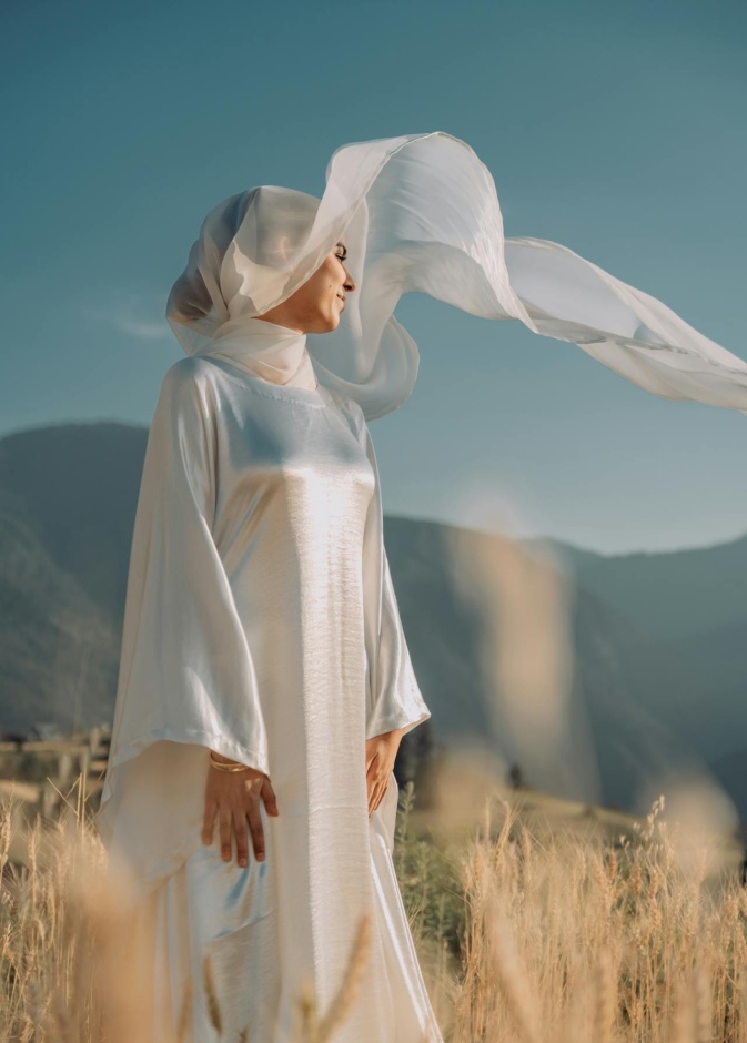 المرأة الإماراتية عنوان الكفاح العربي النسوي المشرف الذي نفتخر به