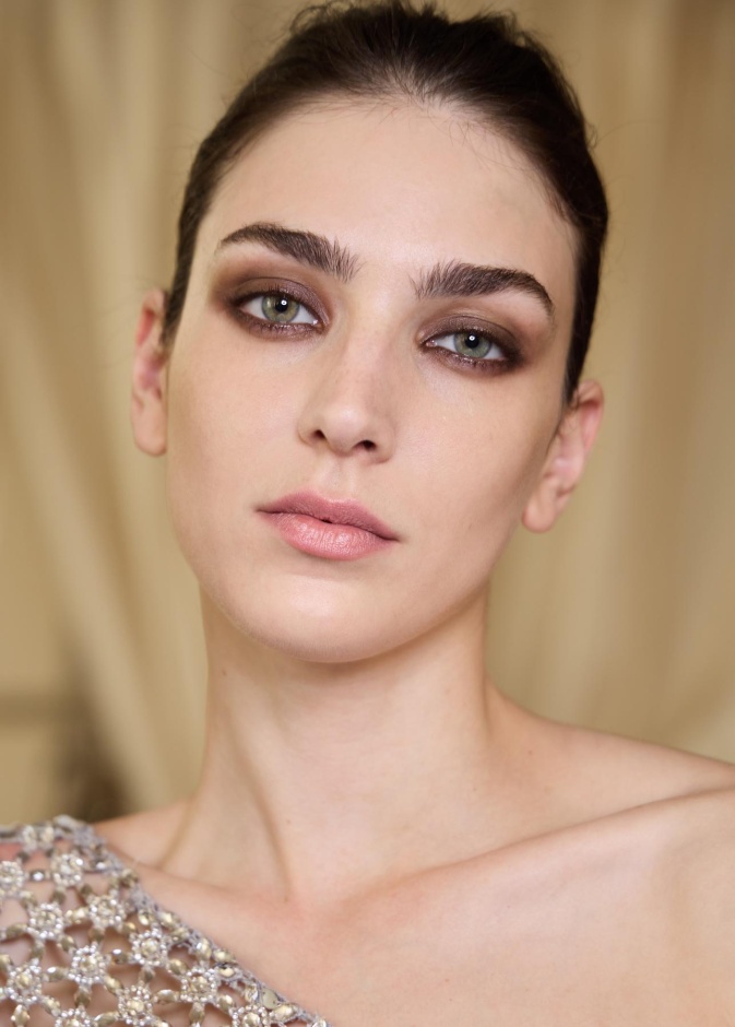  بشرتكِ تتلألأ كالألماس مع فوائد فيتامين B5 للبشرة