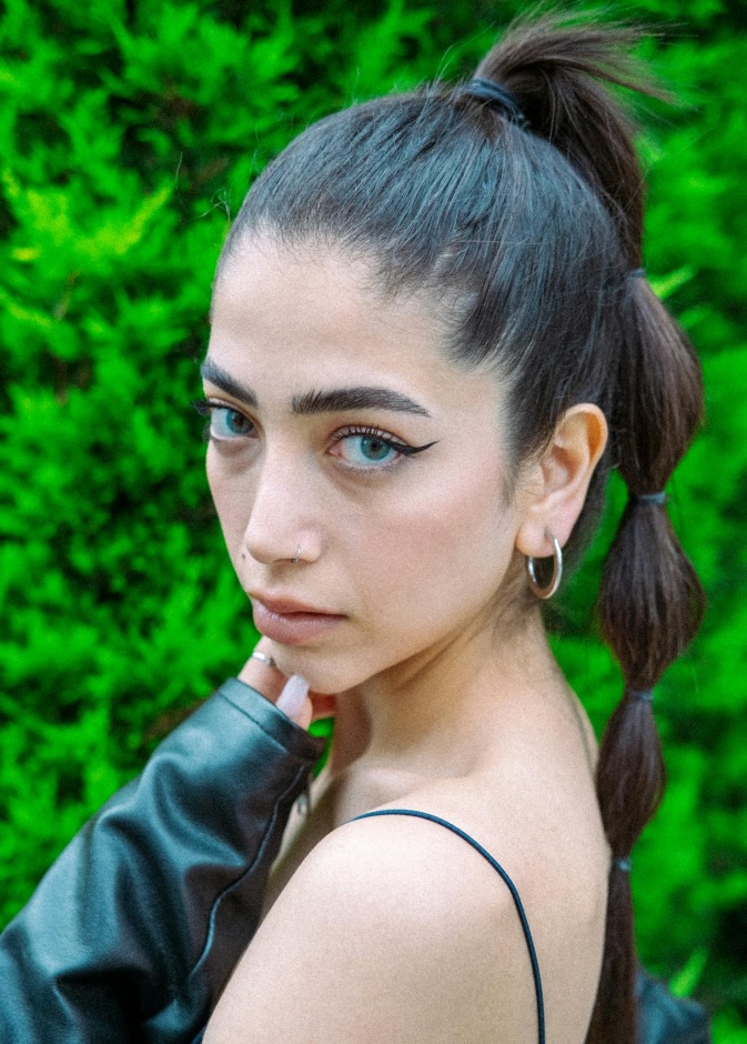 تجنبي تناول الأطعمة المسؤولة عن شيخوخة الجلد للحفاظ على جمالك ورشاقتكِ في آن واحد