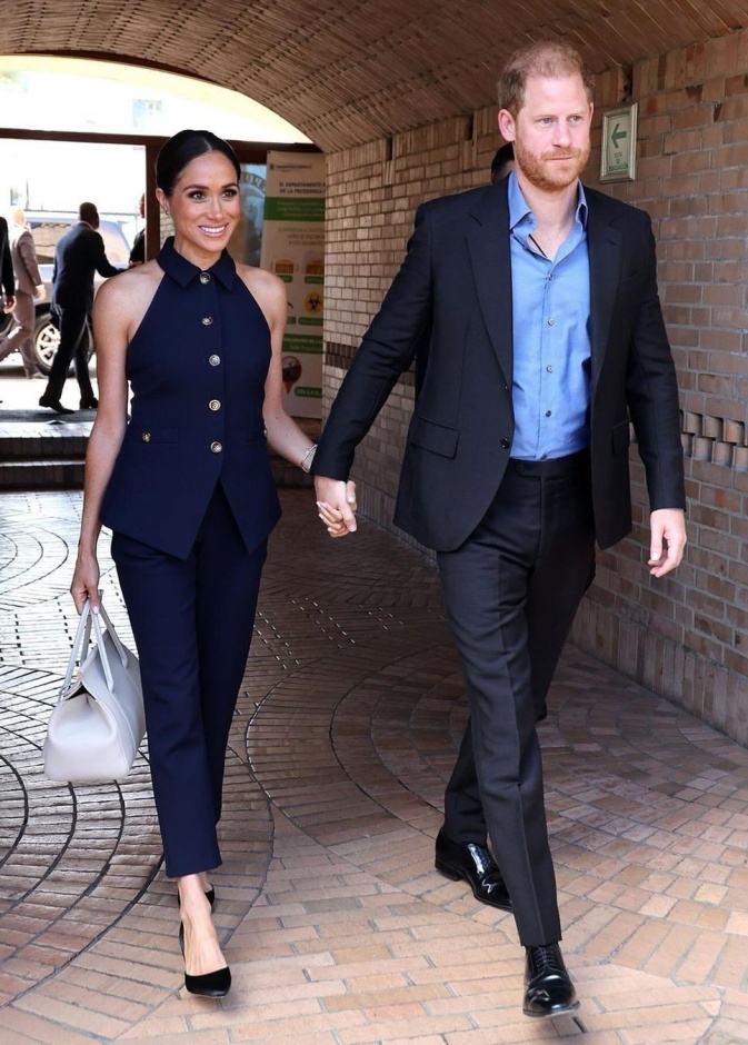 اجمل اطلالات ميغان ماركل في جولتها الى كولومبيا