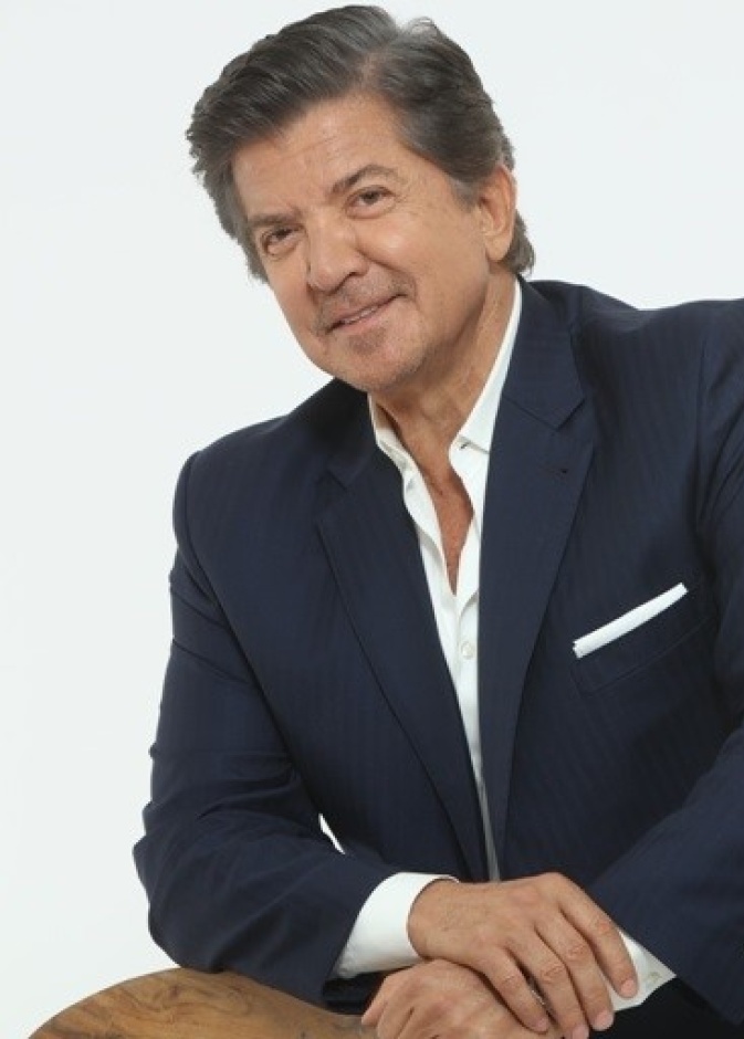 الفنان وليد توفيق