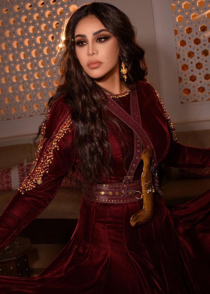 الفنانة أحلام