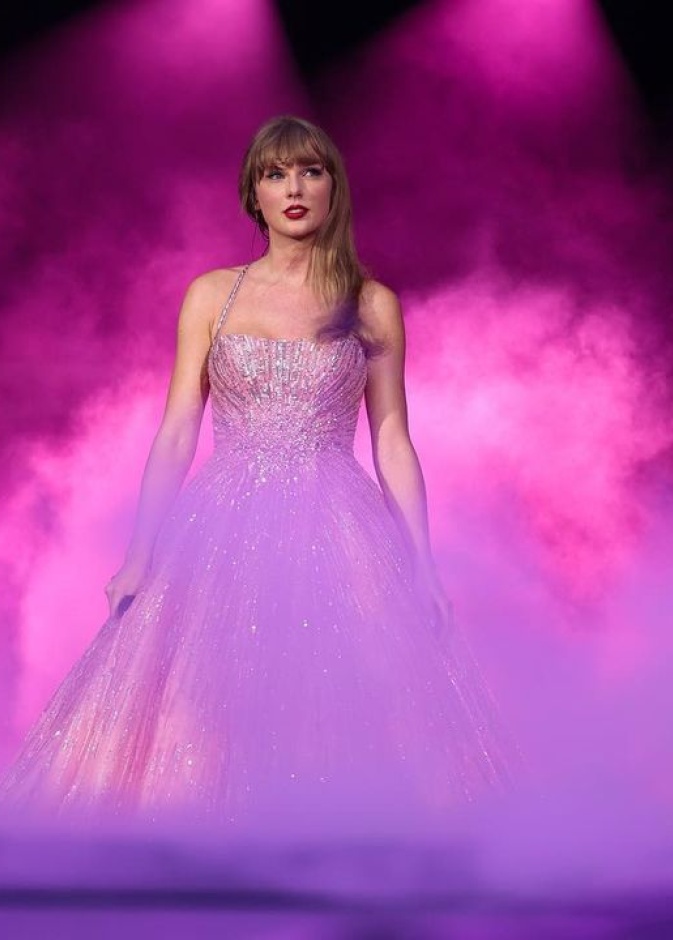 تايلور سويفت