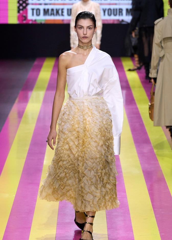 التنانير الكشكش حلم كل فتاة صغيرة وهذا الموسم أصبحت أيضاَ حلم كل امرأة!