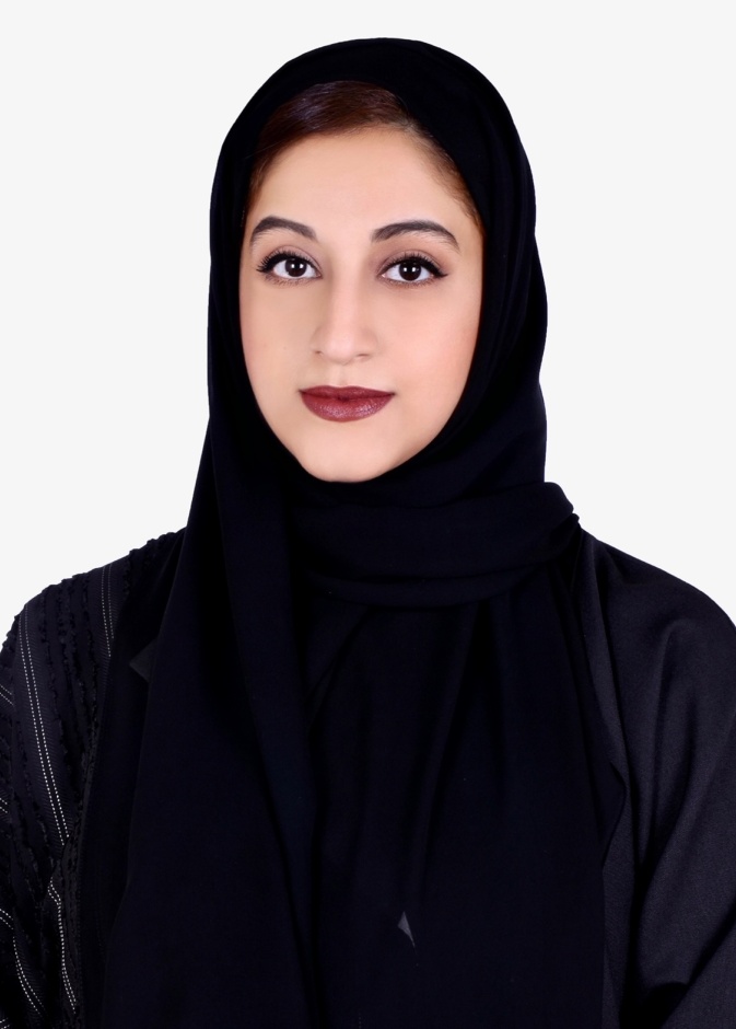 في يوم المرأة الإماراتية "هي" تلتقي رائدات متميزات.. فاطمة الكعبي: نصيحتي لكل إماراتية طموحة هي التركيز على الأهداف