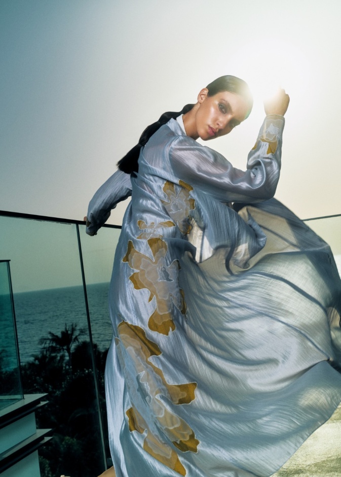 إنجازات المرأة الإماراتية ودور علامات Hashimi، Mauzan، وSalfa في دعمها