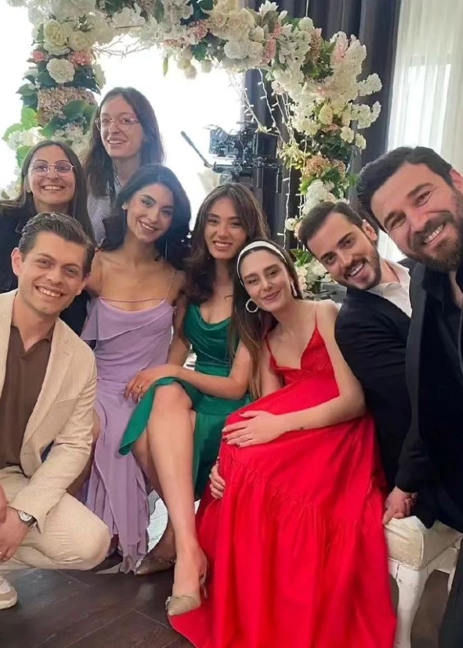 صناع الموسم الجديد من مسلسل المتوحش 