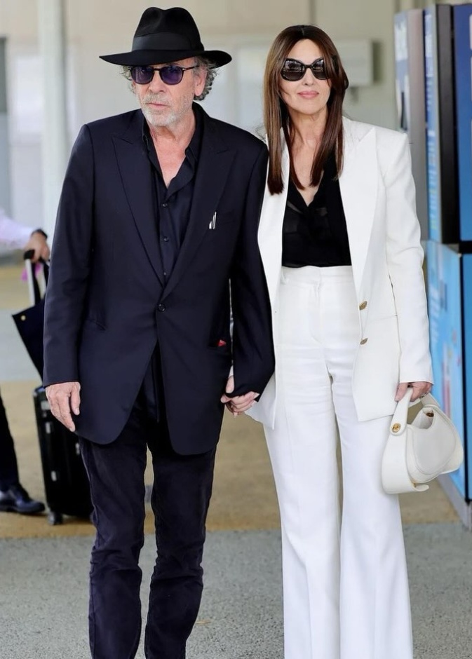 الأناقة العملية البسيطة تسيطر على إطلالات النجمات فور وصولهن فينيسيا استعدادا لافتتاح المهرجان العريق