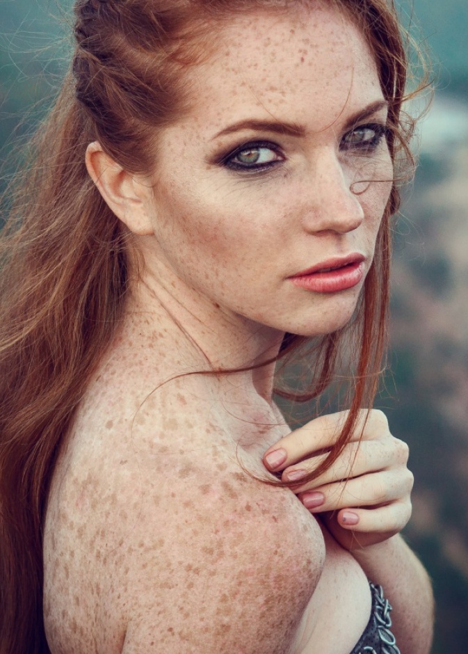 سمة شخصيتك حسب برجك