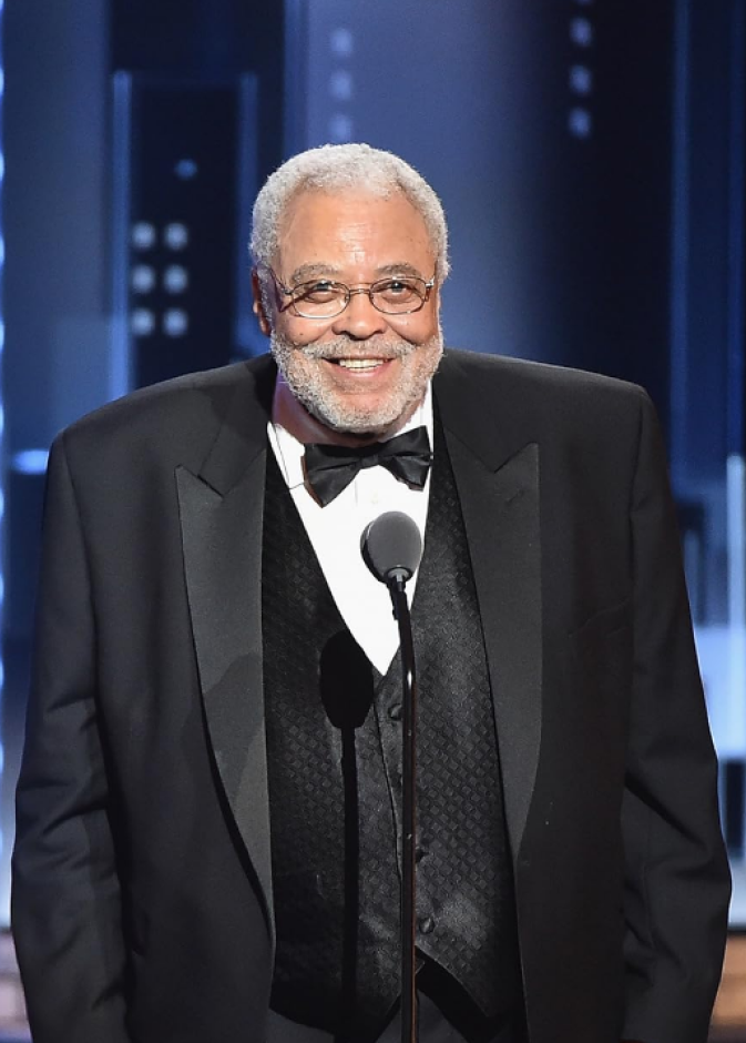 جيمس إيرل جونز