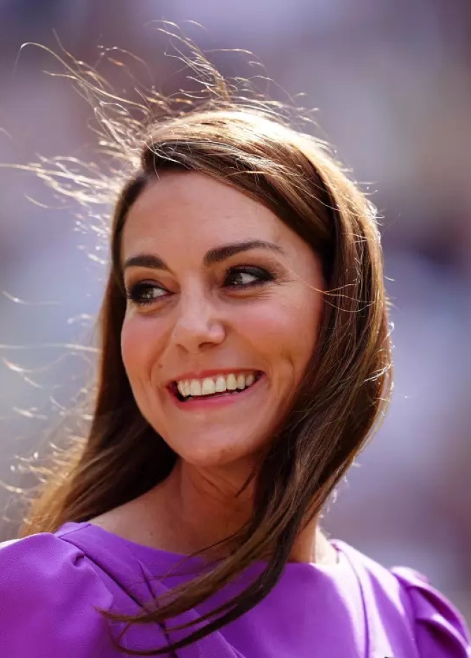 كيت ميدلتون تعود إلى مهامها الرسمية وتعقد اجتماعا في قلعة وندسور