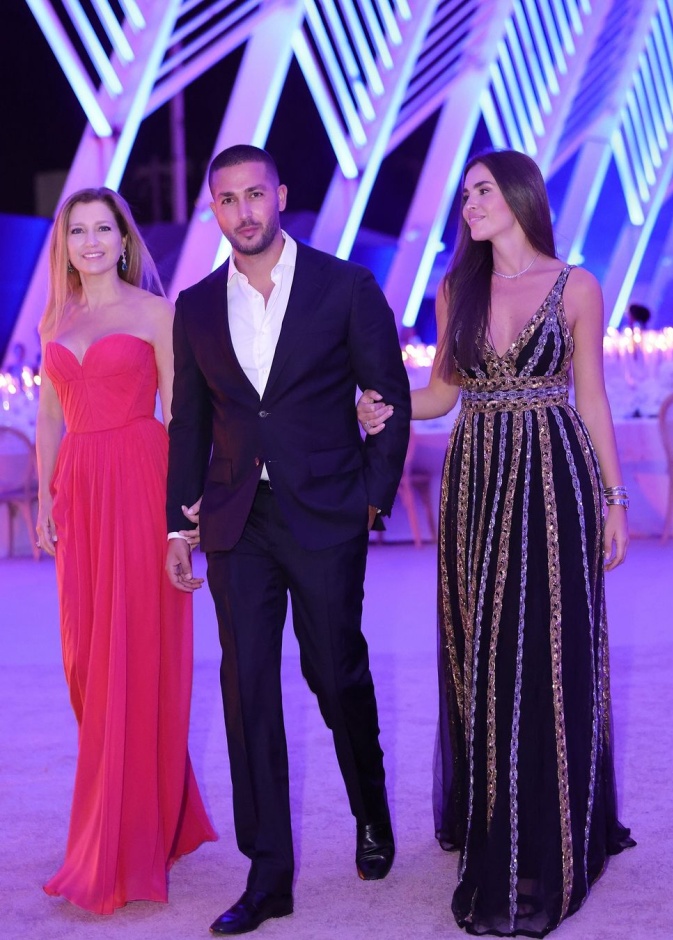 إطلالات مميزة لزوجة إيلي صعب وخطيبة نجله الأردنية زين قطامي في زفاف مايا رعيدي