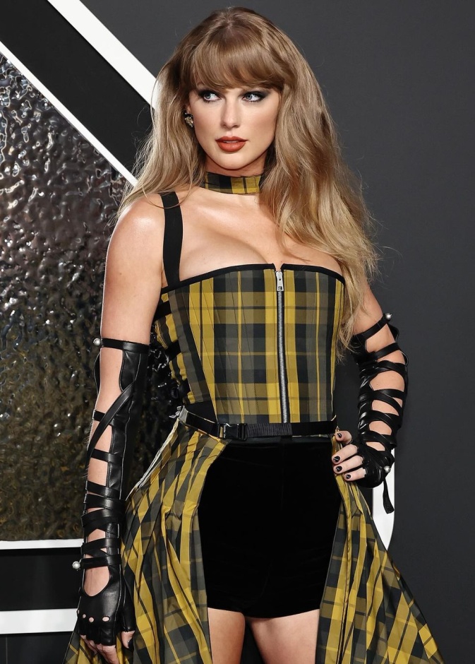 تايلور سويفت 