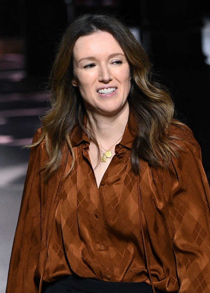  Clare Waight Kellerمديرة إبداعية لعلامة Uniqlo