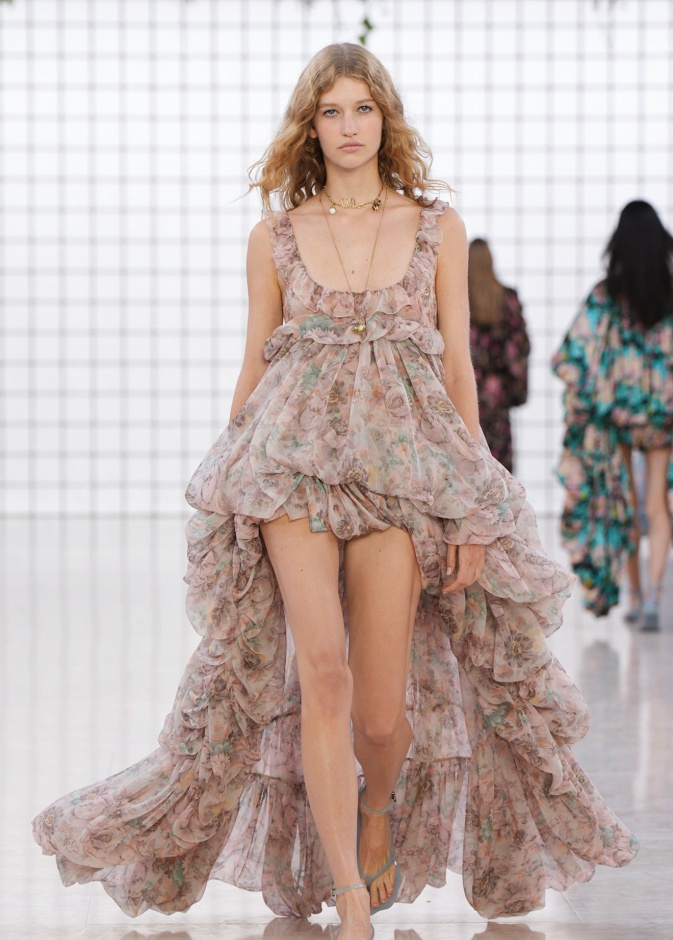 مجموعة Chloé لربيع وصيف 2025
