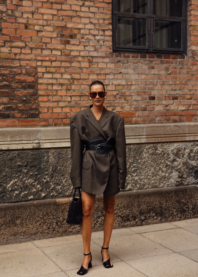 تنسيقات ستريت ستايل تُلّخص لك موضة خريف 2024