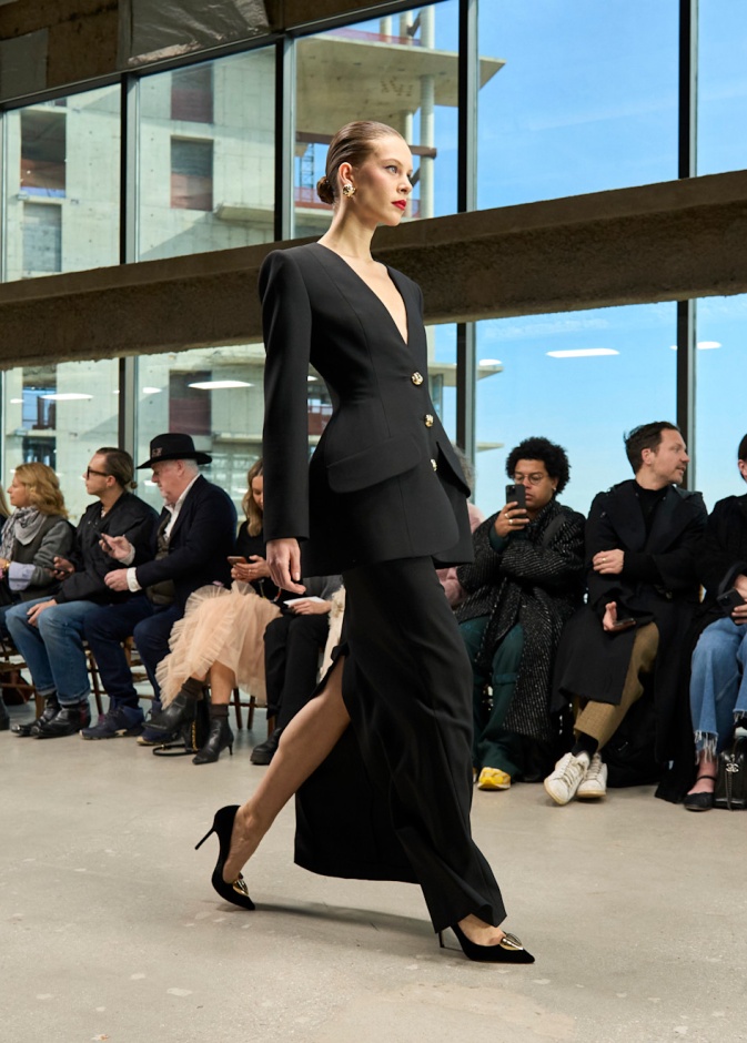 "نيويورك" المحطة الأولى في رحلة الأناقة العالمية... إنطلاقة مزدحمة مع أكثر من 60 عرضًا