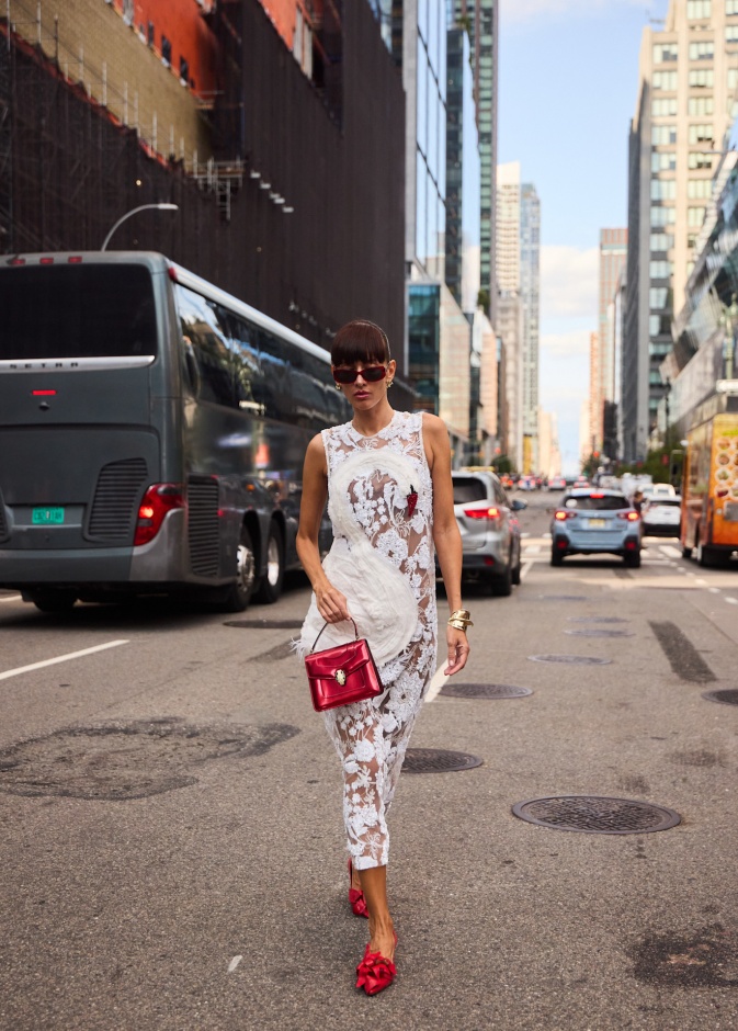 إطلالات ستريت ستايل تعبير عن شخصيتك بأسلوب عصري وجريء