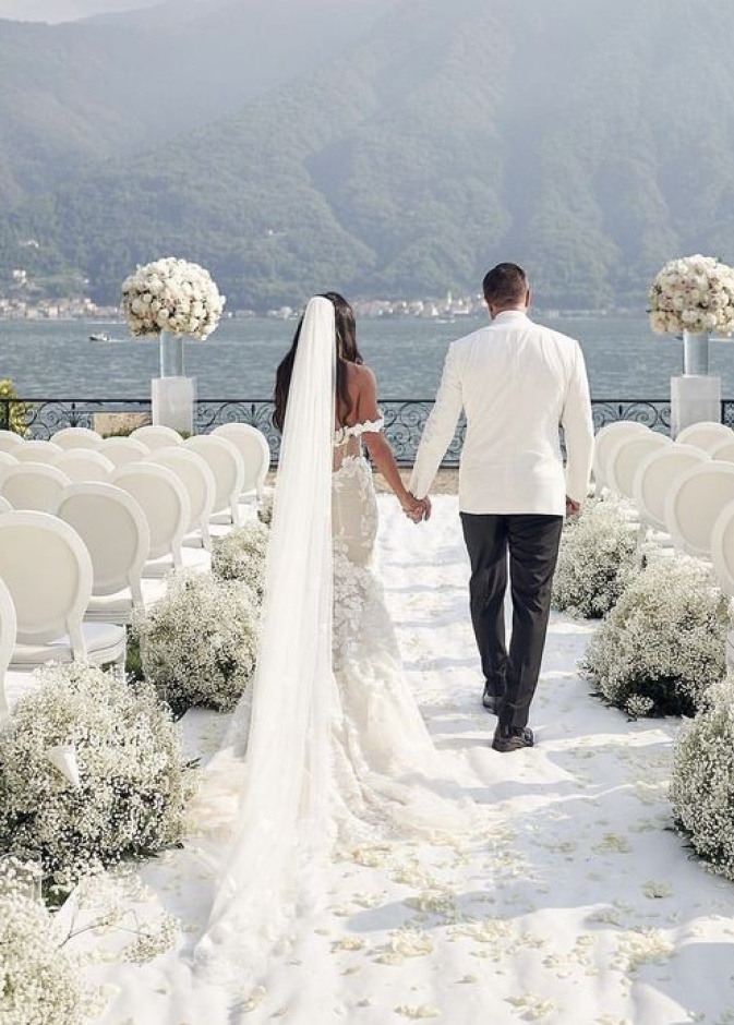  صور مميزة للعروسين في حفل زفاف بتوقيت مغيب الشمس- الصورة من Pinterest