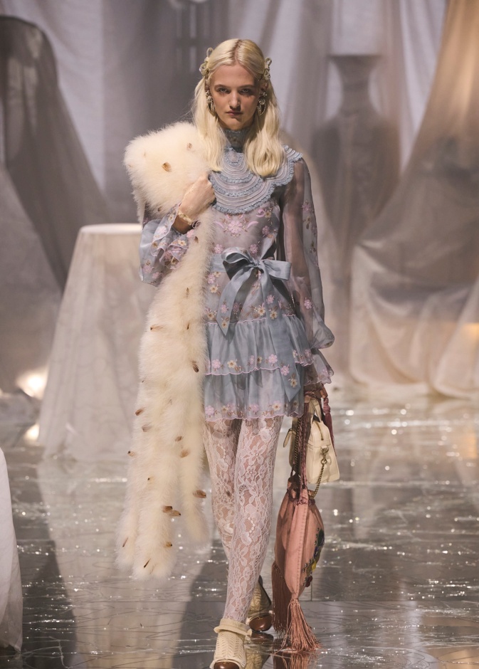 مجموعة Valentino ربيع و صيف 2025