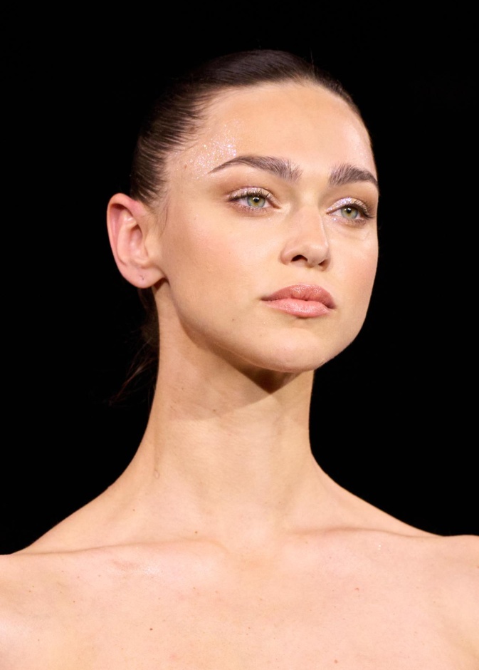 إجعلي الثلج جزءاً من روتينك اليومي لجمال وشد بشرتك