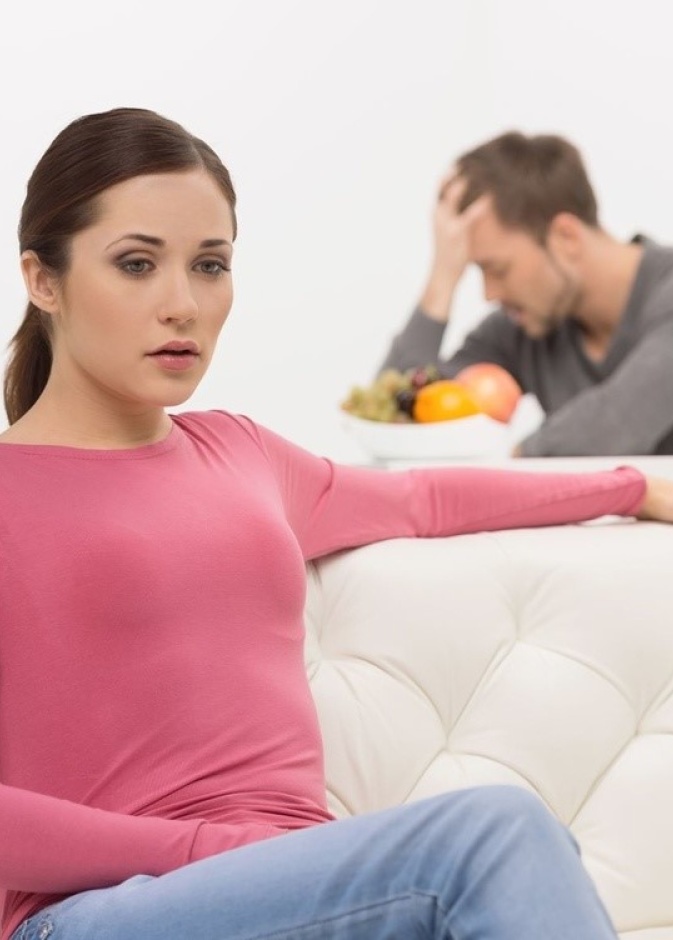 اعرفي لماذا لا يحاورك زوجك