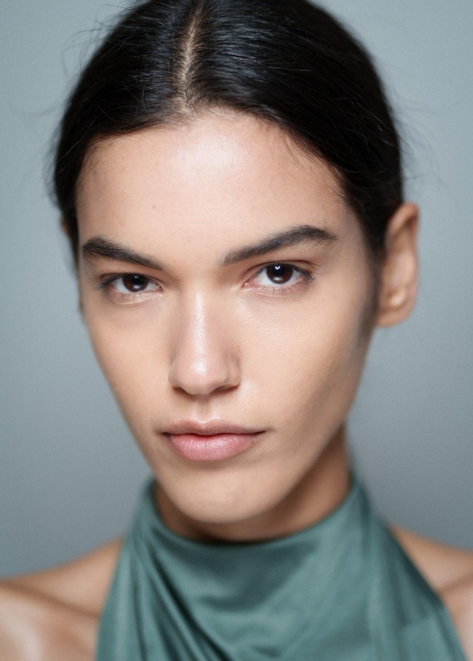 تعرفي إلى فوائد القهوة للبشرة الدهنية للحصول على إطلالة جذابة وإنهاء مشاكلها المتنوعة في فصل الخريف