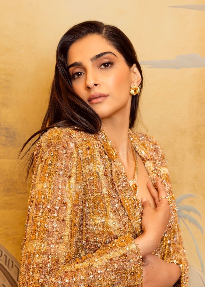 سونام كابور - صورة من انستغرام خبير التجميل namratasoni