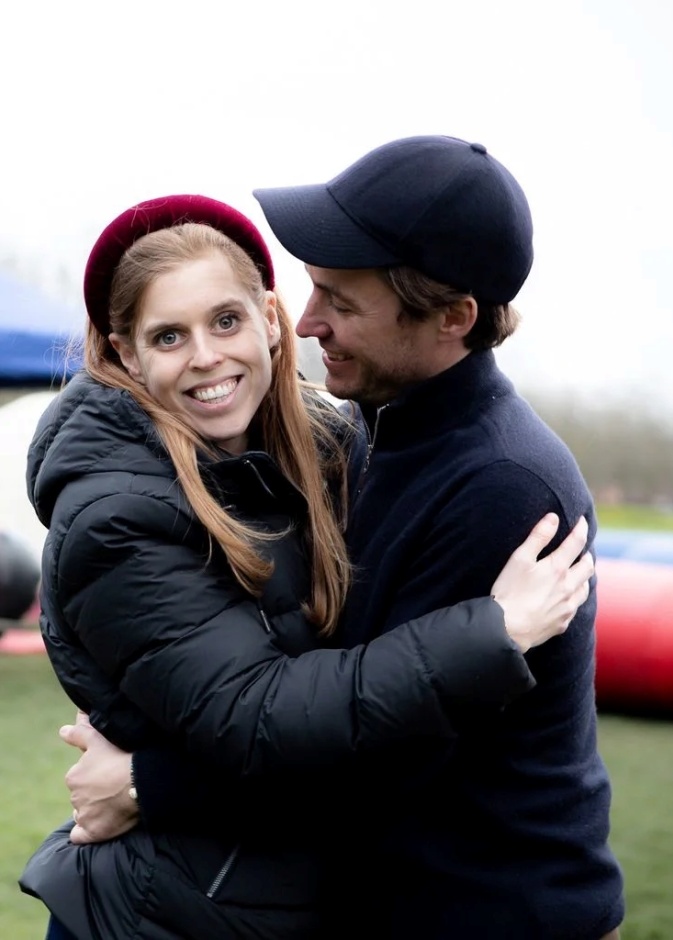 الأميرة بياتريس حامل في طفلها الثاني