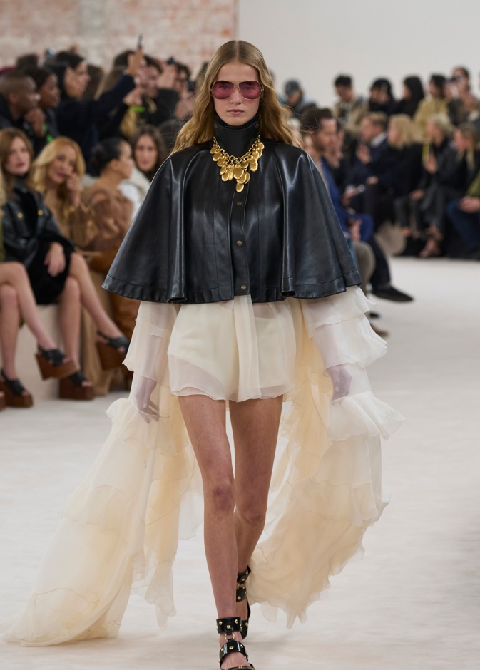 الكاب بقصته المتنوعة والعصرية موضة تخطّت التقاليد