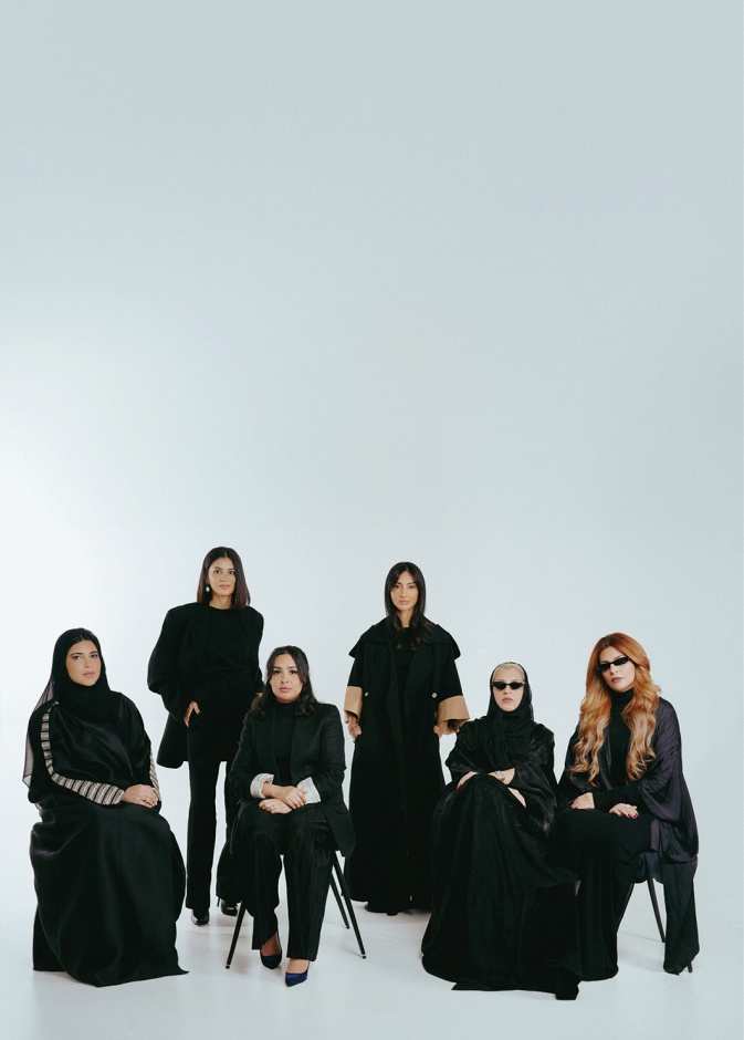 "هي" تأخذكم في رحلة شغف خاصة مع مصممين مشاركين في أسبوع الموضة في الرياض 