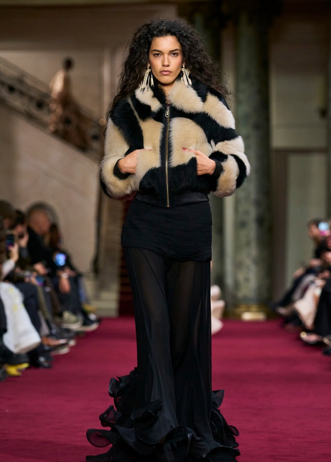 إطلالة من Zimmermann